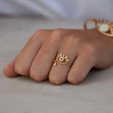 Bague dorée avec petit oeil